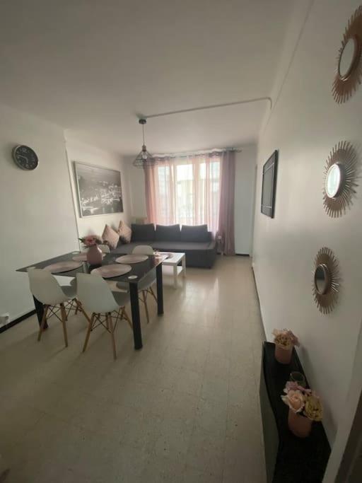 Appartement T4 A Deux Pas De La Gare St Charles Marsilya Dış mekan fotoğraf