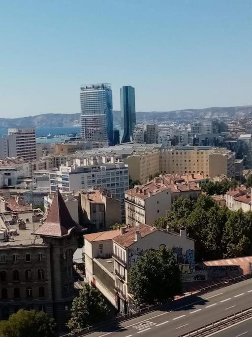 Appartement T4 A Deux Pas De La Gare St Charles Marsilya Dış mekan fotoğraf