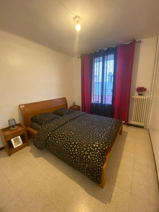 Appartement T4 A Deux Pas De La Gare St Charles Marsilya Dış mekan fotoğraf